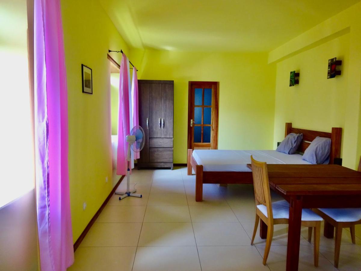 Suitetrails - Apartment with sea view near the beach and the village center!