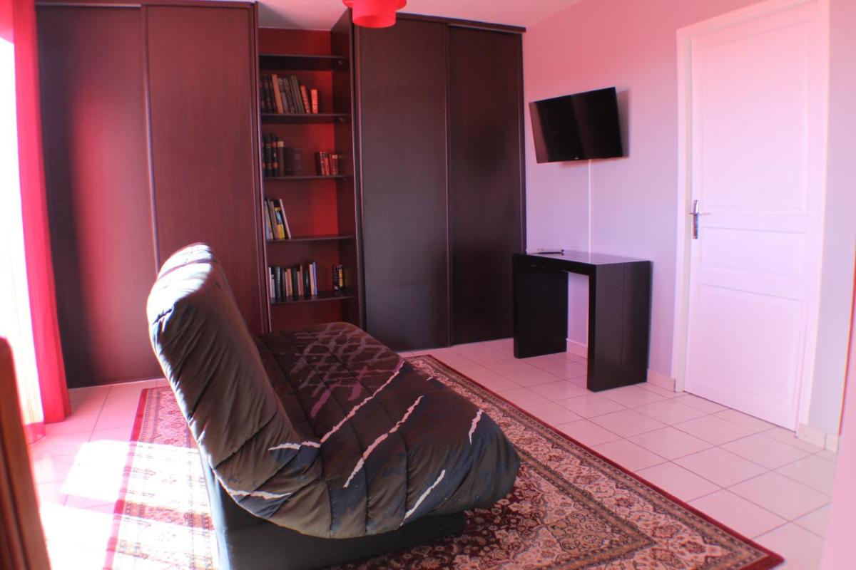 Chez Carole et Michel en Minervois - Housity
