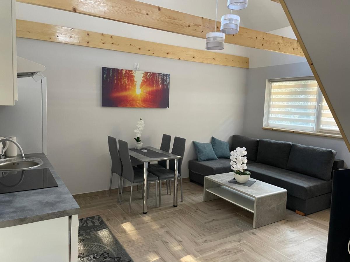Domki Pastelove - Housity