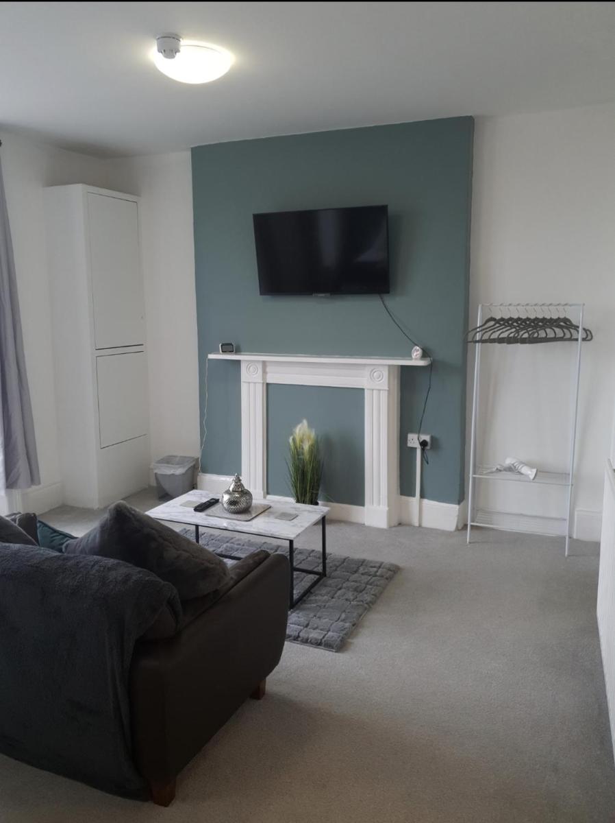 The Old Office - 1 Bed Studio - Housity