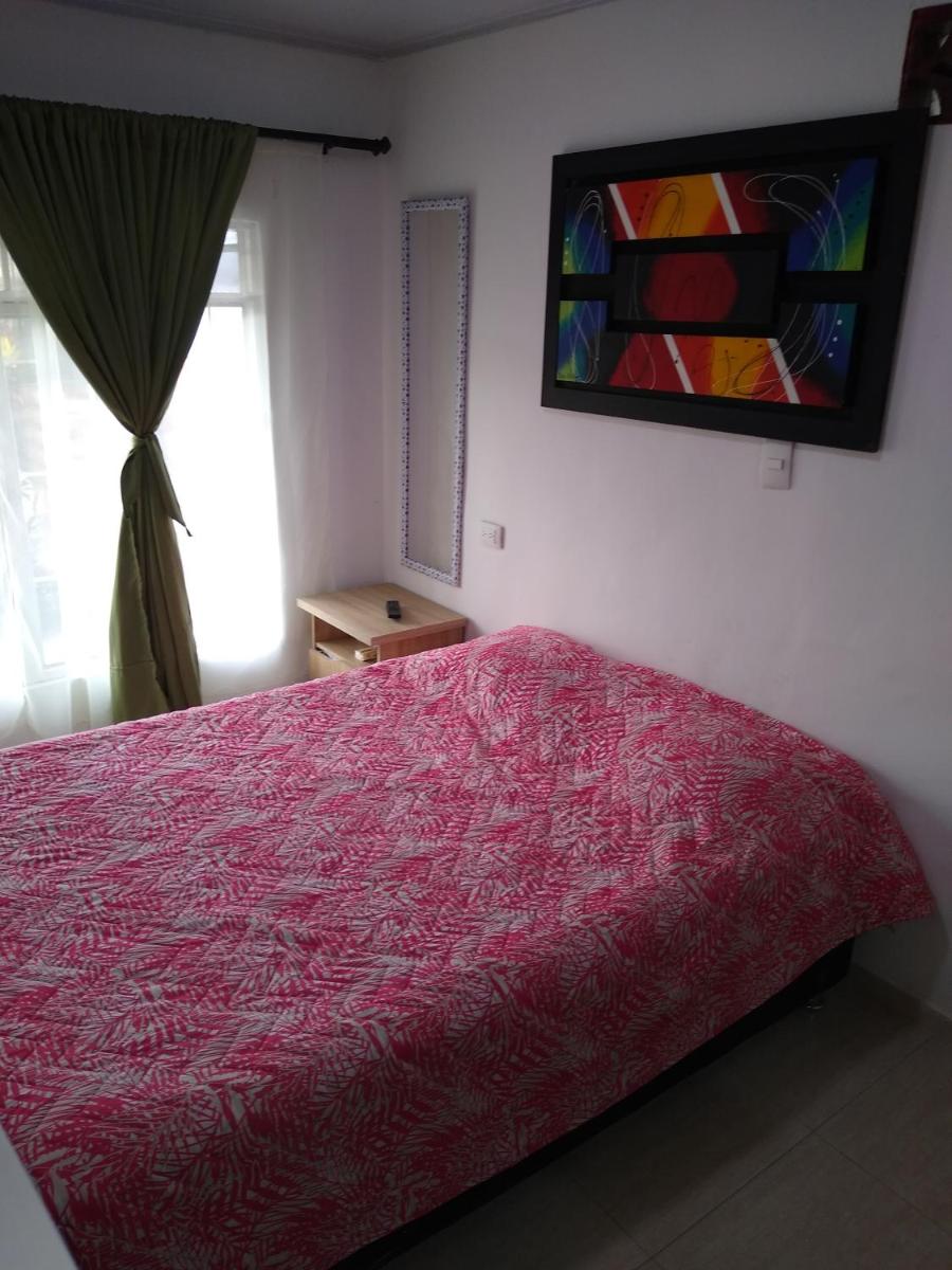 La Casona Armenia No agua caliente - Housity