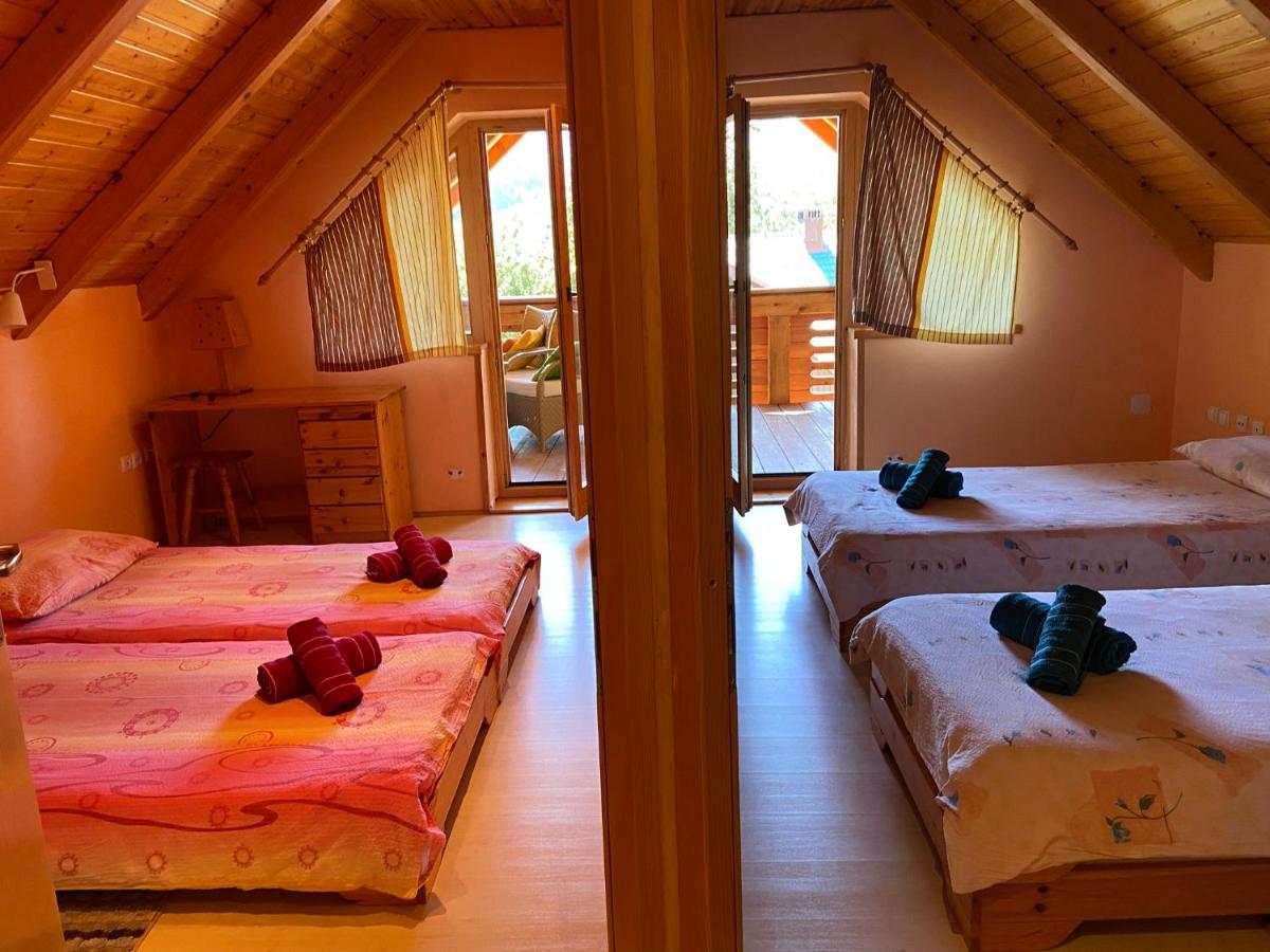 Holiday home Tihovo - Housity