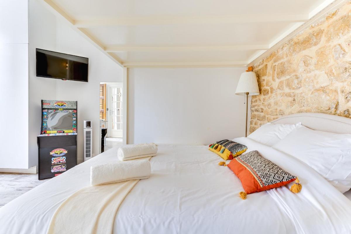 L'emplacement Idéal - Tour Eiffel 10min - NETFLIX - - Housity