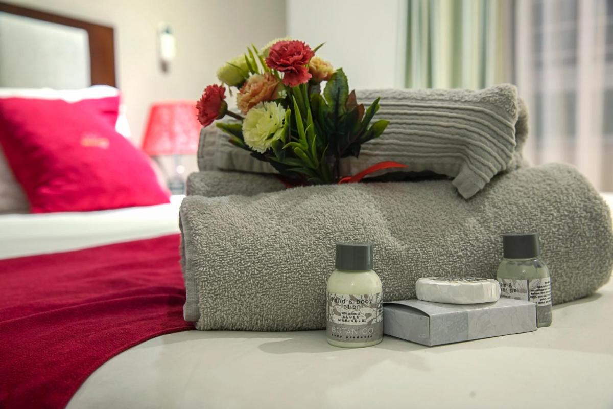 The Pillows Suite - Housity