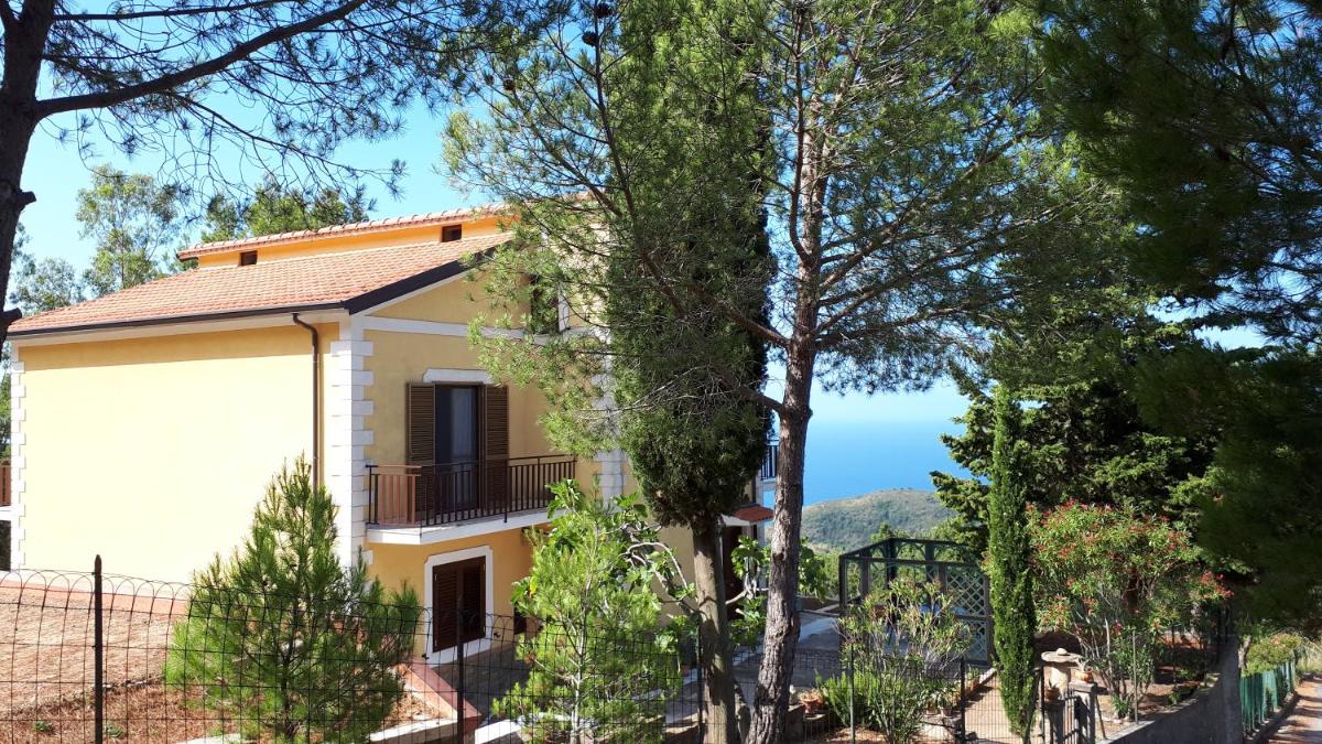 Le Pigne casa vacanze. - Housity