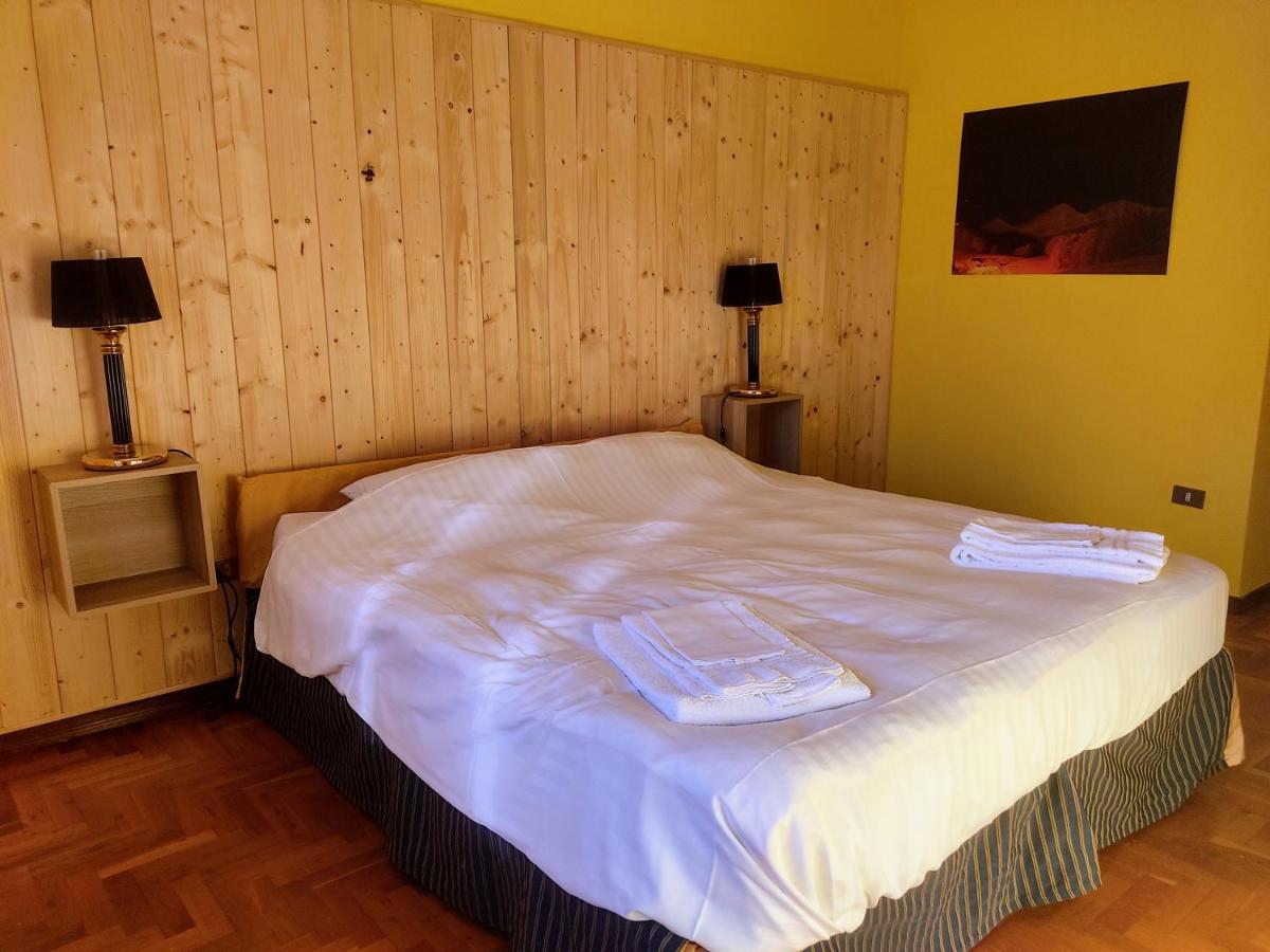 La cantoniera dei 18 - Housity
