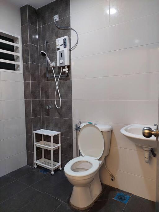 Yong Guesthouse - Housity