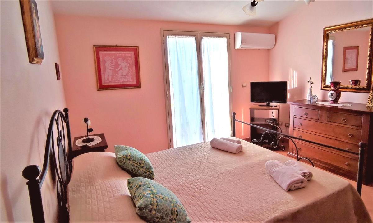 Villa Adria - Housity