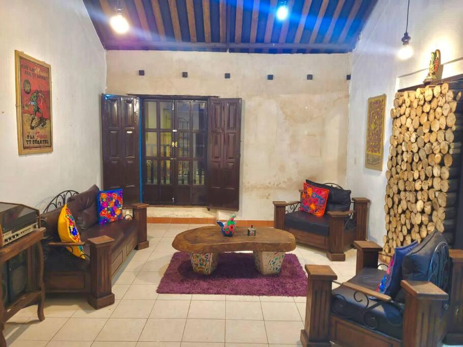 Suitetrails - Casa La Jose En el Centro de San Cristobal