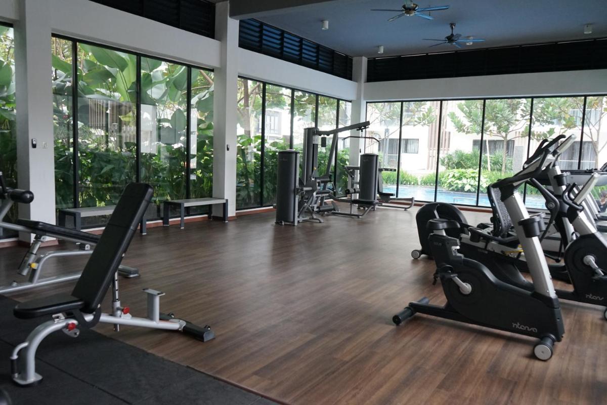 Friends & Family Apartment @ Midhill Genting (6-10 pax) Free WiFi - Housity