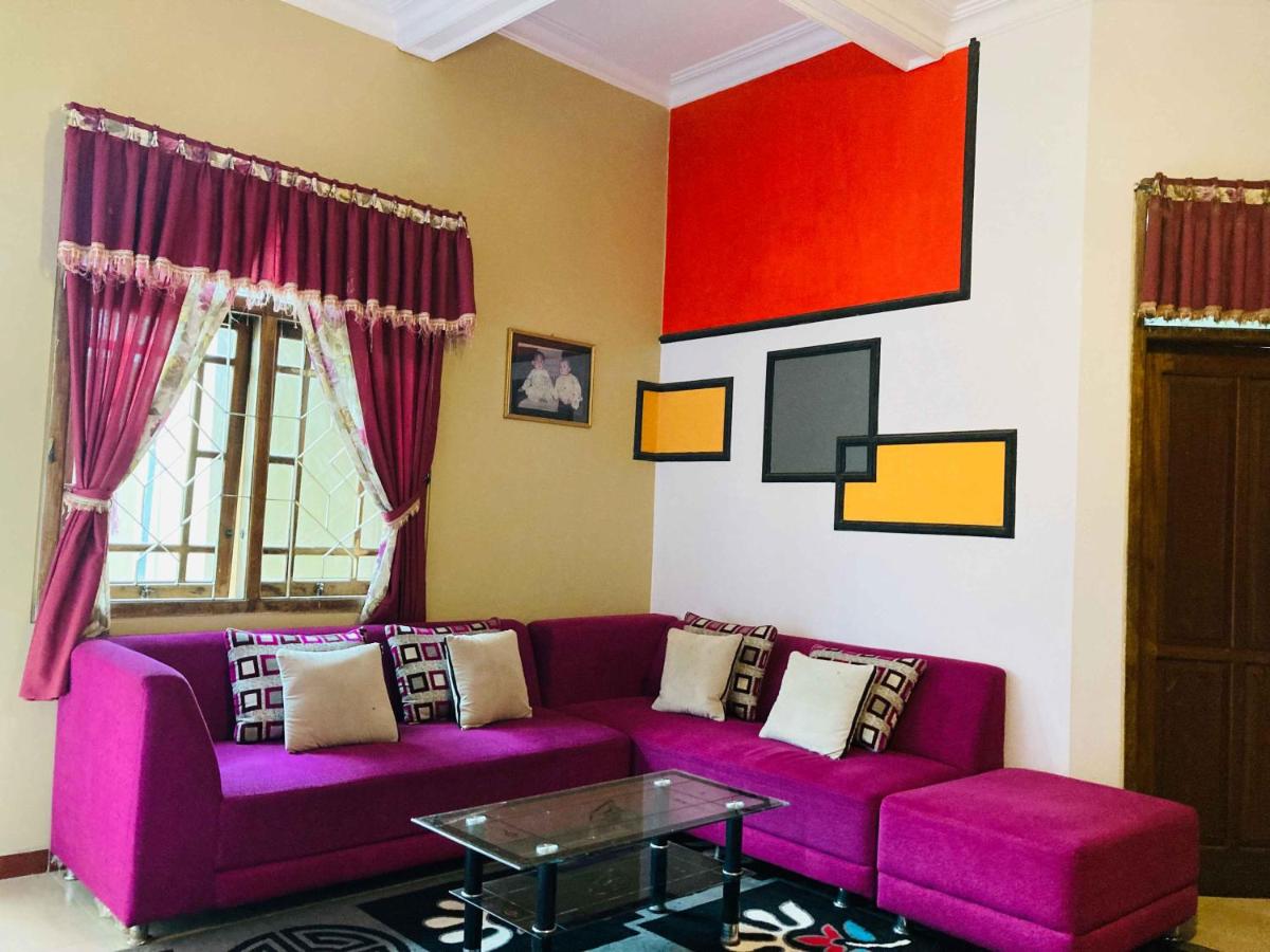 Flamboyan Homestay 1 Dieng Syariah RedPartner - Housity