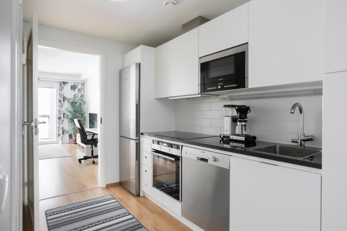 POISTA 2ndhomes Cozy 1BR apartment with Balcony by the Central Station - Housity