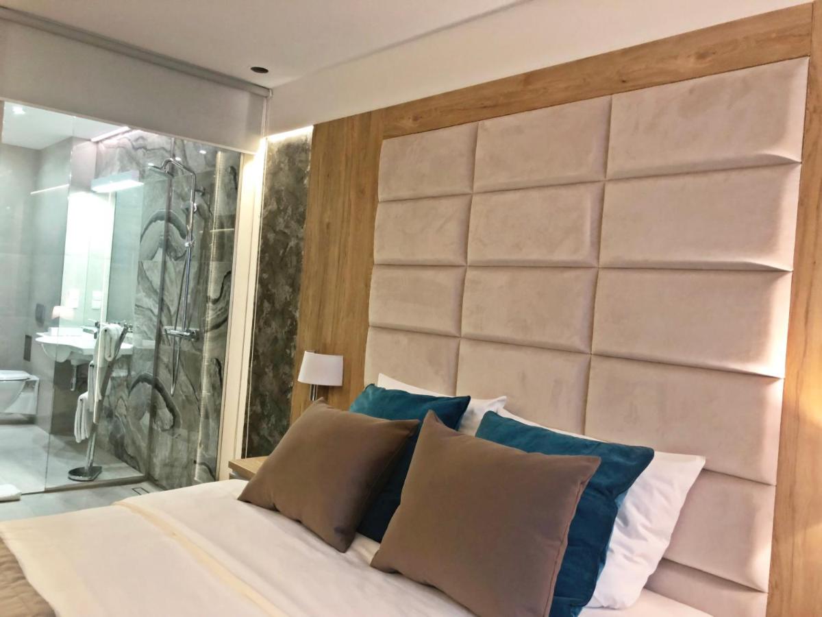 Hotel Ines - Housity