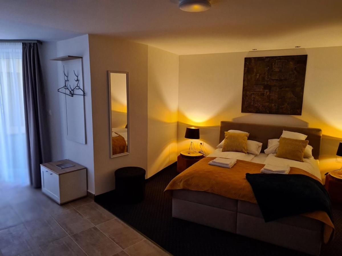 City Center Apartmanház - Housity