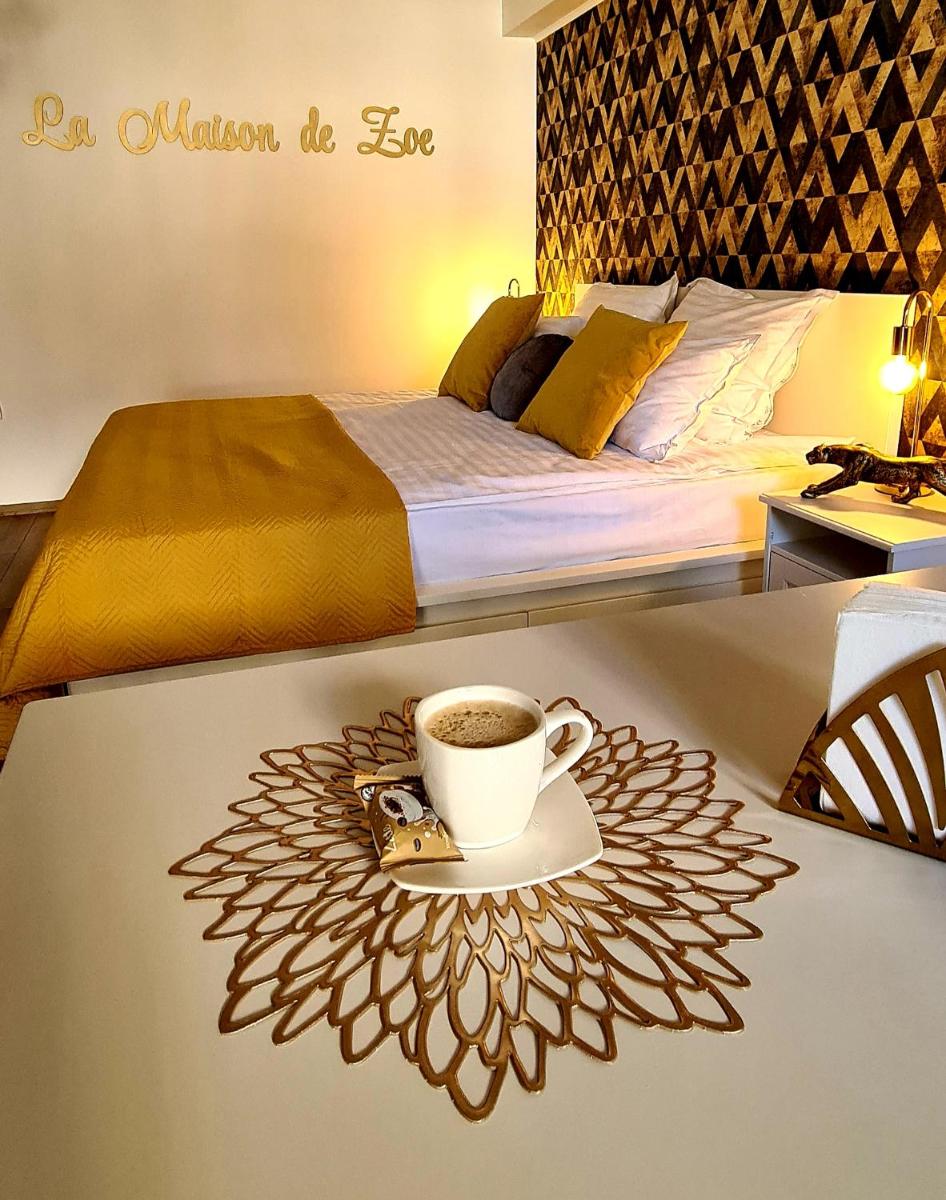 La Maison de Zoe - Airport Residences - Housity