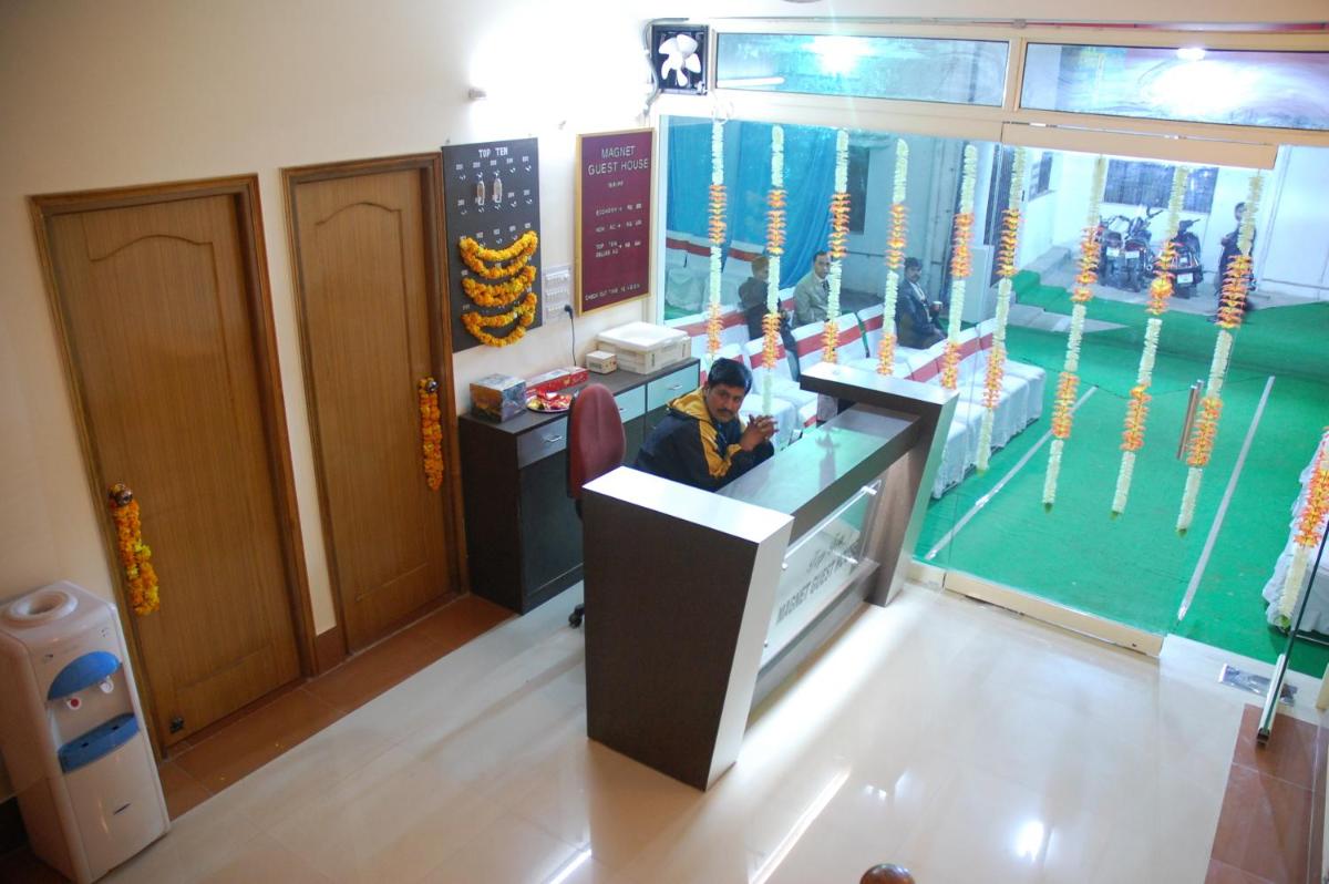 Hotel Magnet House - Housity