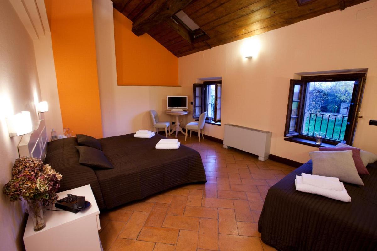 Hotel Morimondo - Housity