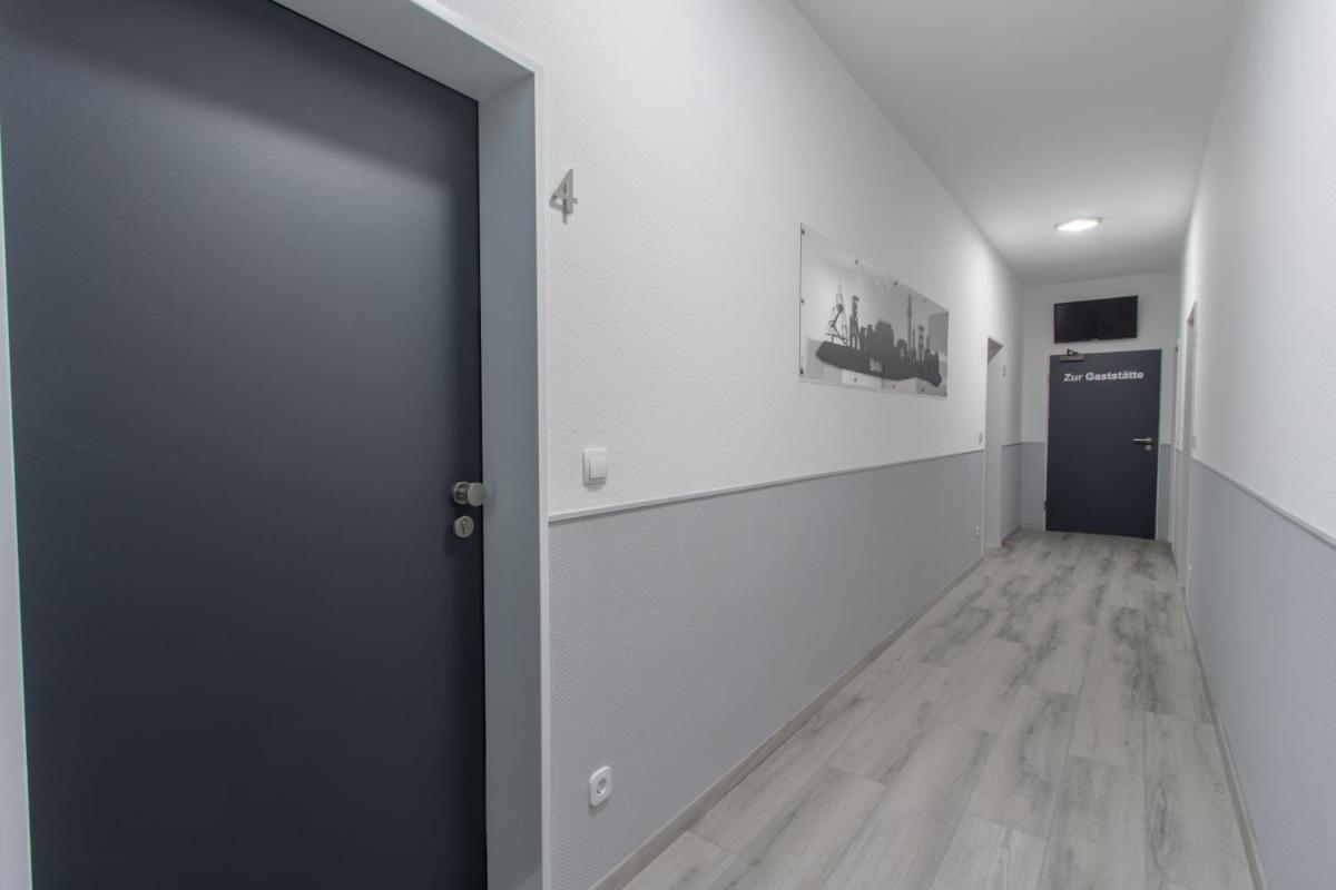 Hotel Billard Center Weywiesen - Housity
