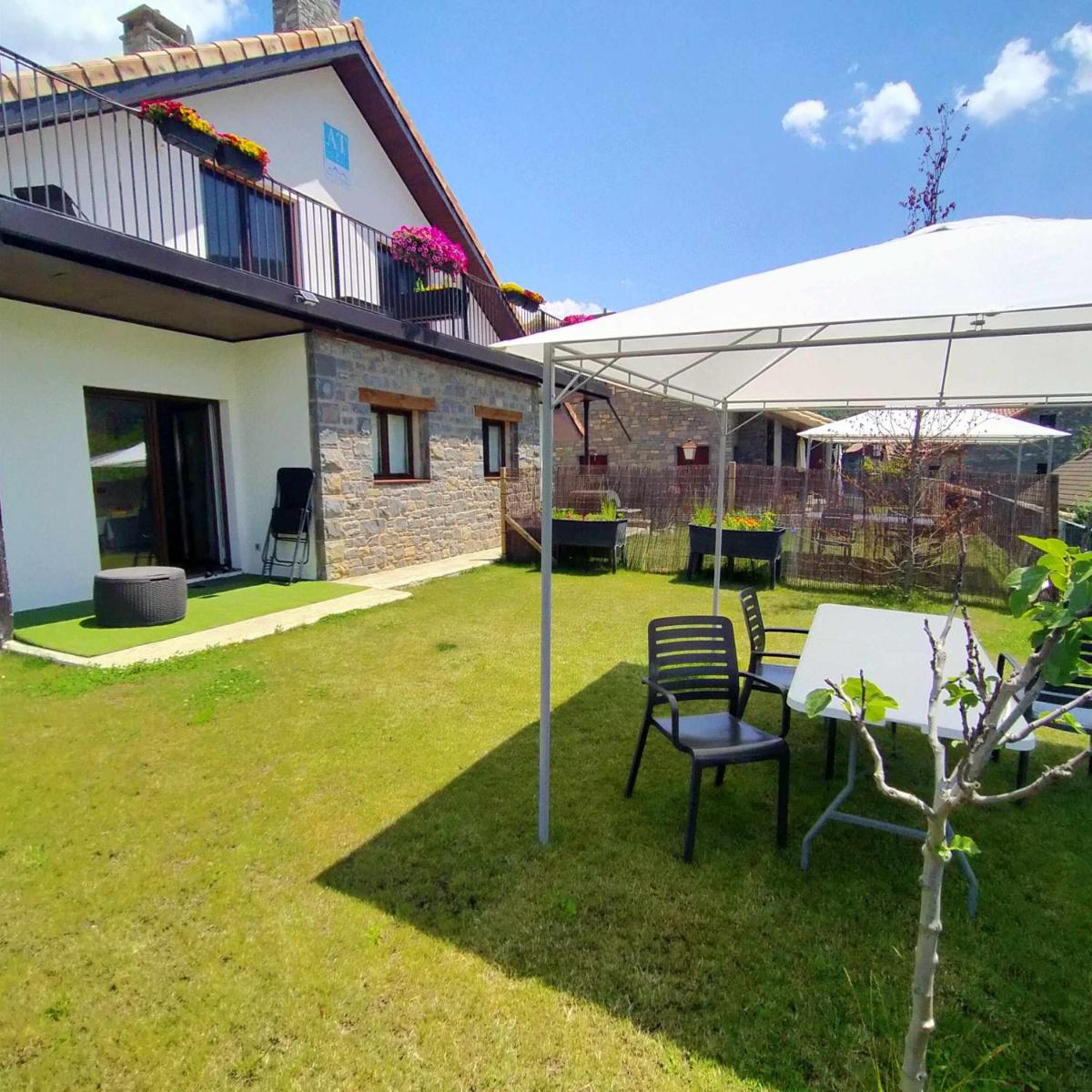 Casa Cotefablo Alojamiento Ara Gavin Biescas - Housity