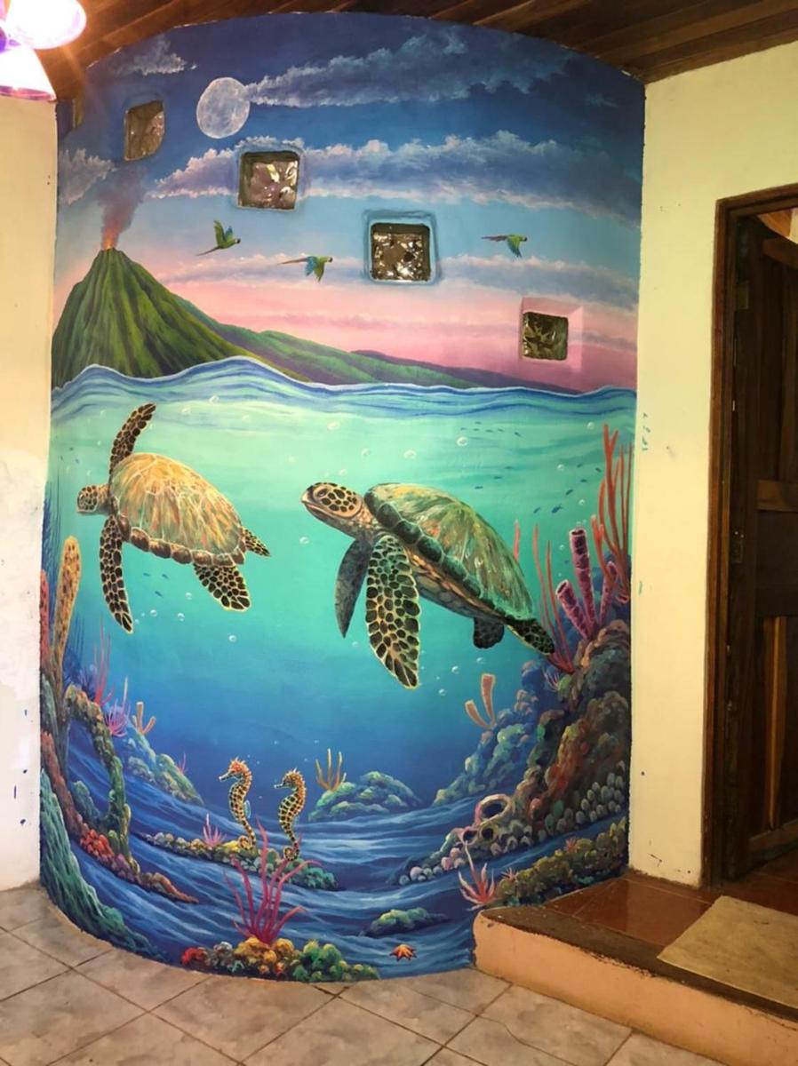 2 Blocks from the Ocean - 10 min walk - Casa Tres Picos - Land of Pura Vida - Housity