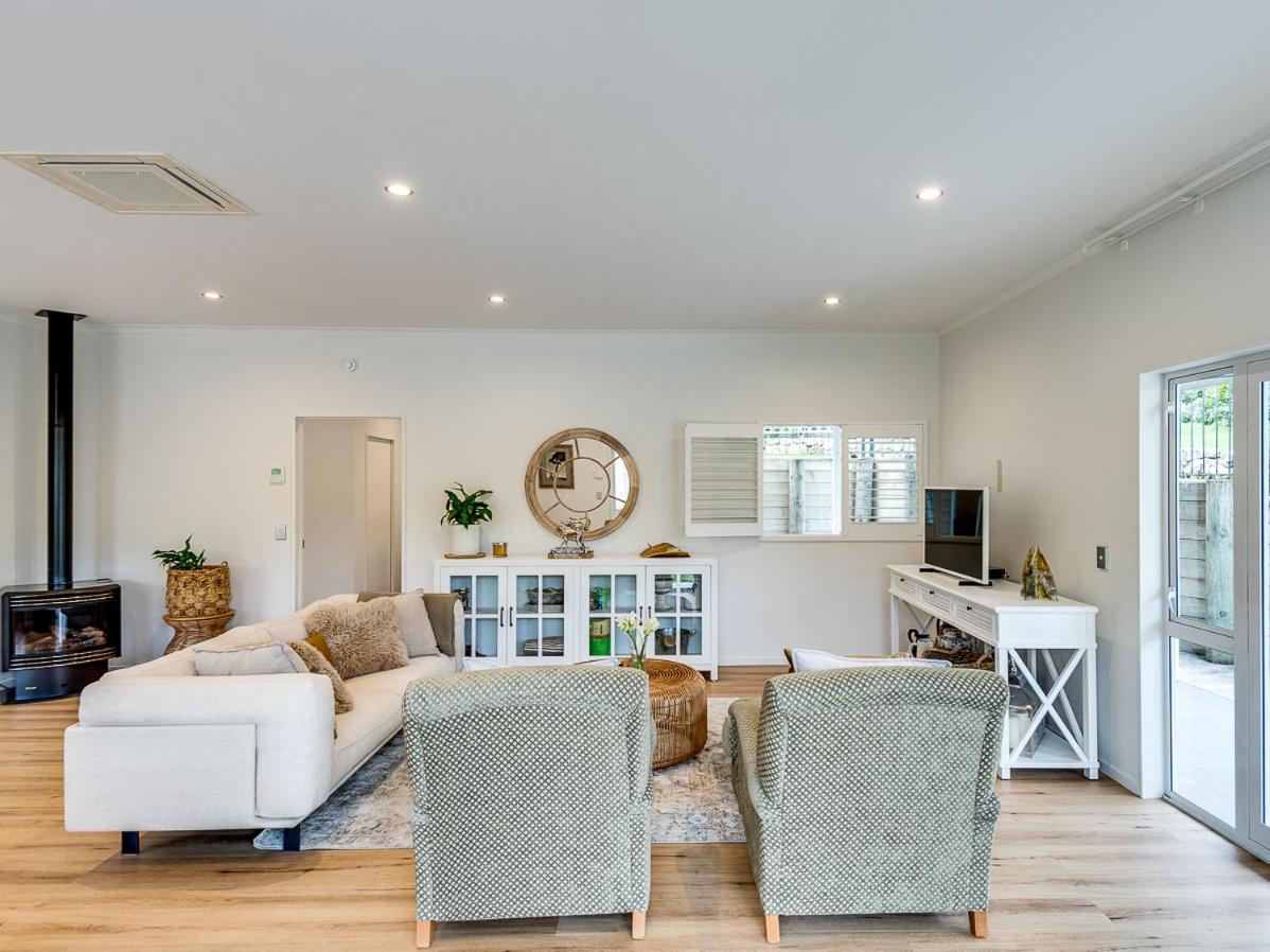 Ata Noho - Havelock North Holiday Home - Housity