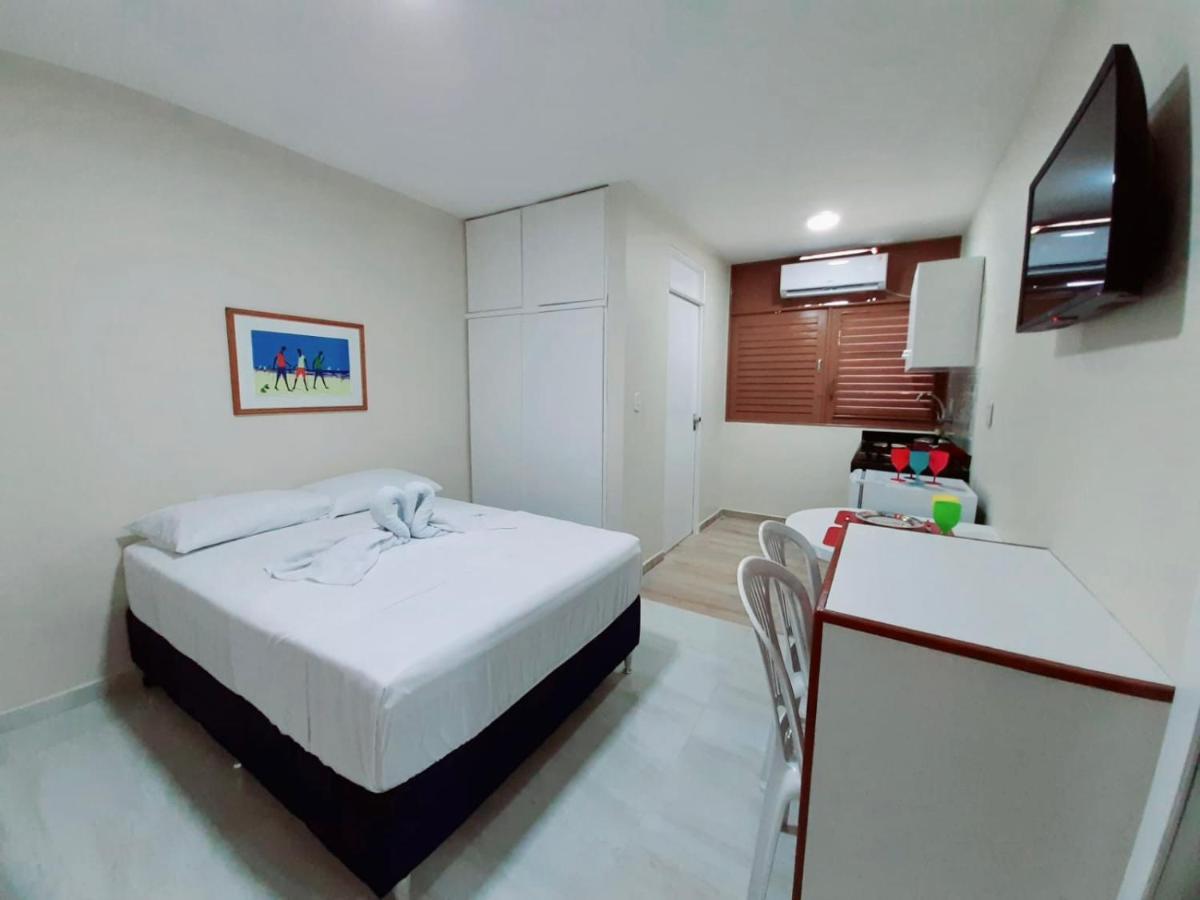 Apartamento à beira mar da praia do francês - Housity