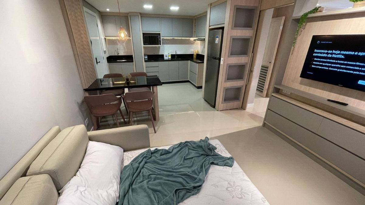 Lindo e moderno apartamento STUDIO no CENTRO - Housity
