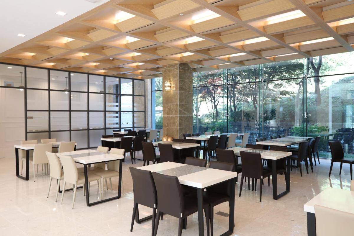 The K Jirisan Family Hotel - Housity