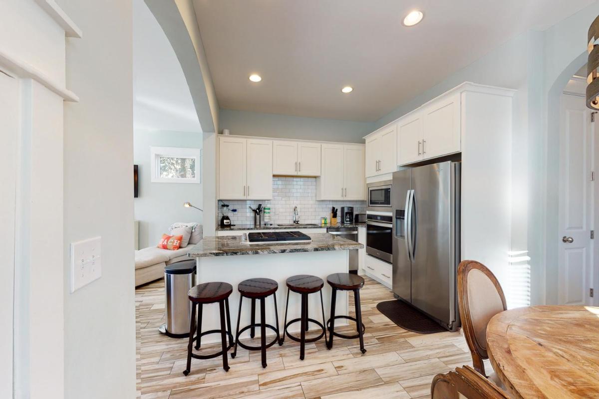 Blue Serenity - Housity