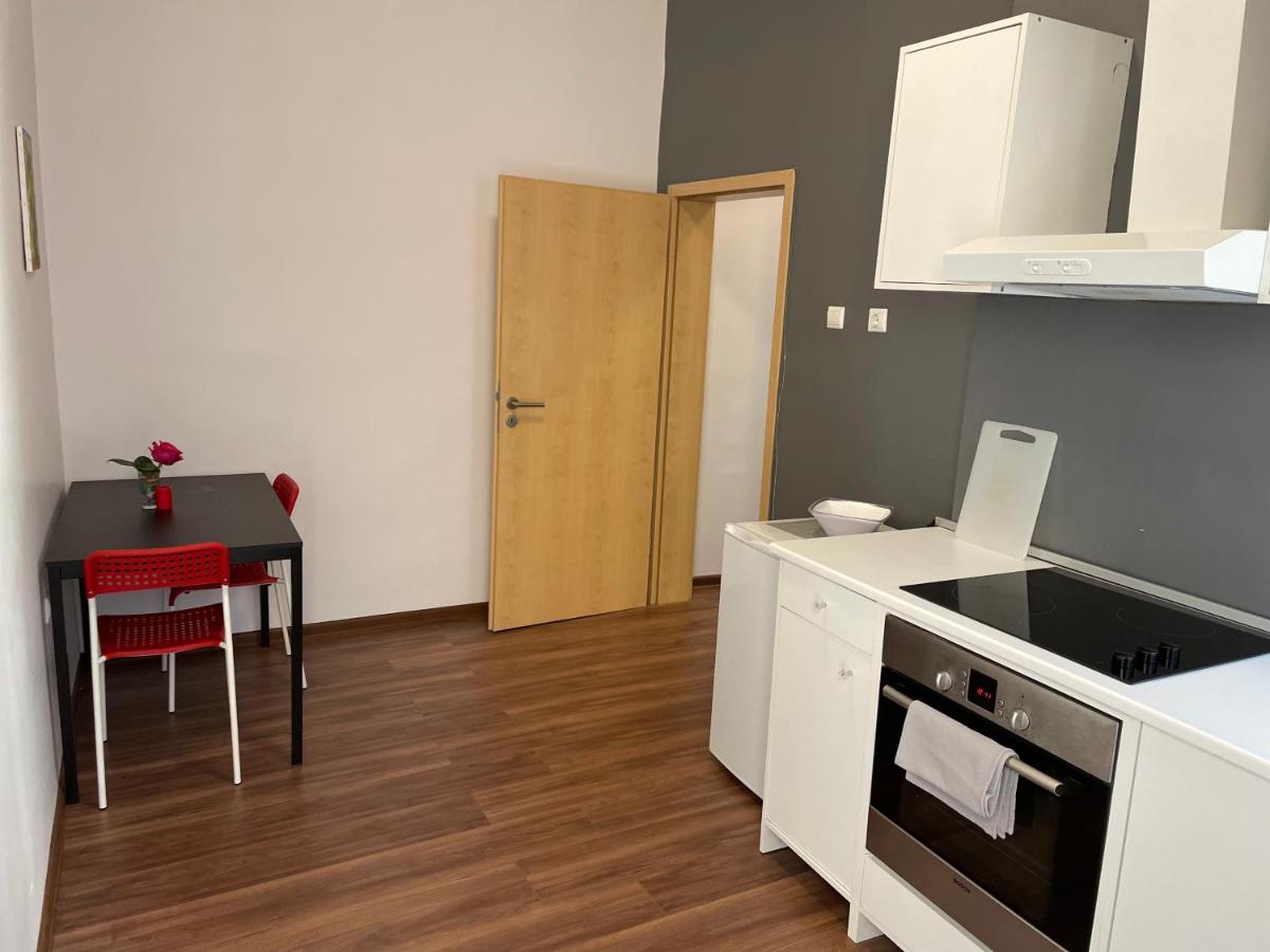 The Central Post Apartments - Housity