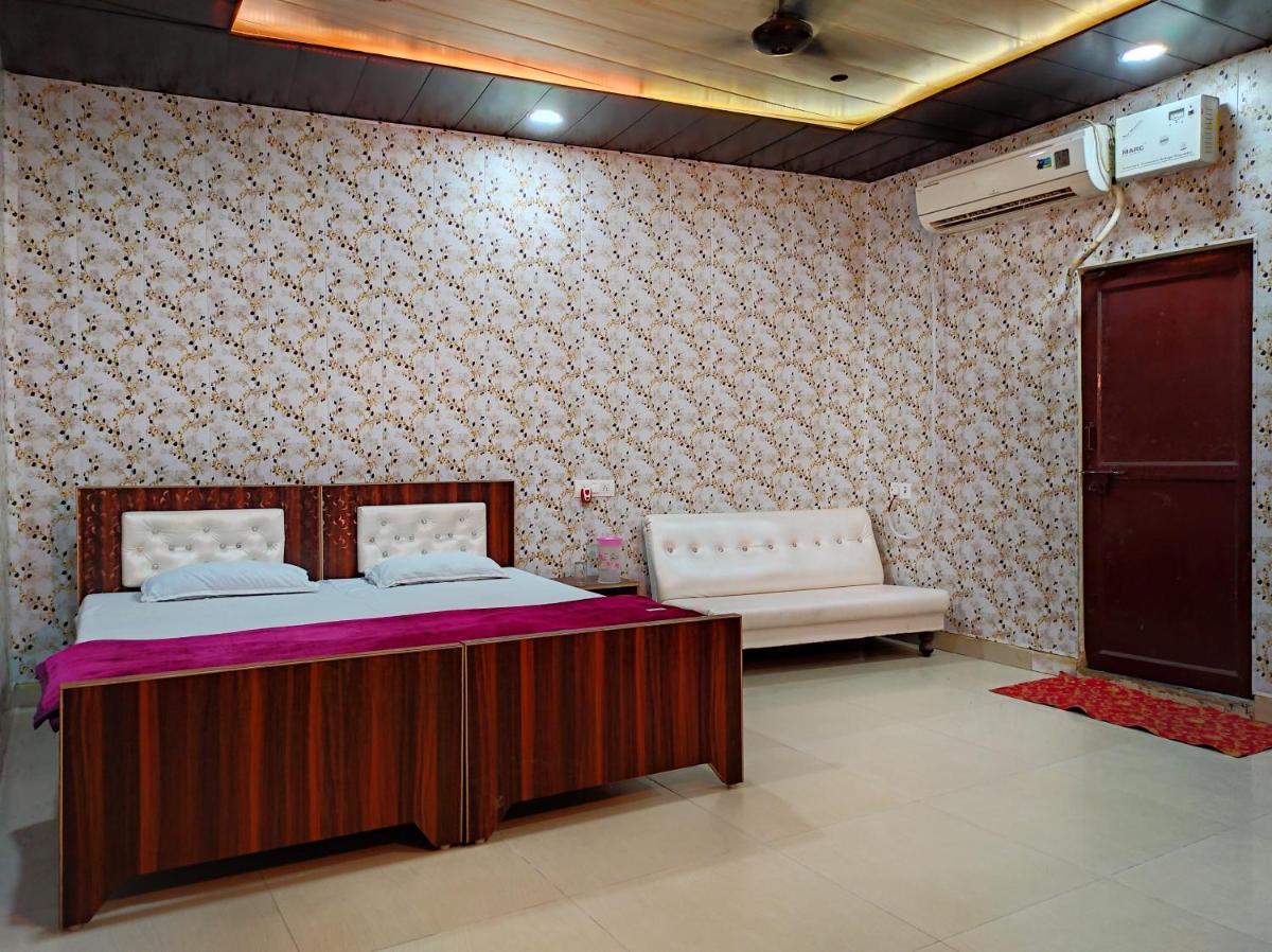 LD Guest House, Ayodhya - Housity