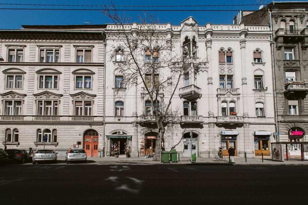 Suitetrails - Budapest Vacation BOUTIQUE APARTMENT