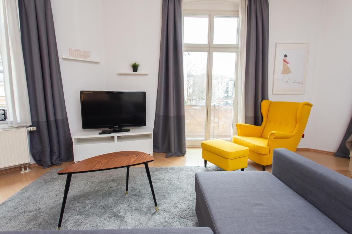 FullHouse - Halle - AB7 Apartments - City Center - Housity