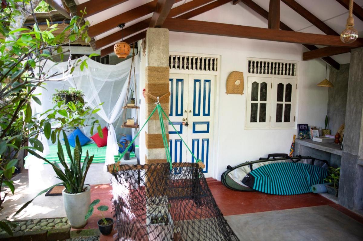 Sand Dollar House, Hiriketiya - Housity
