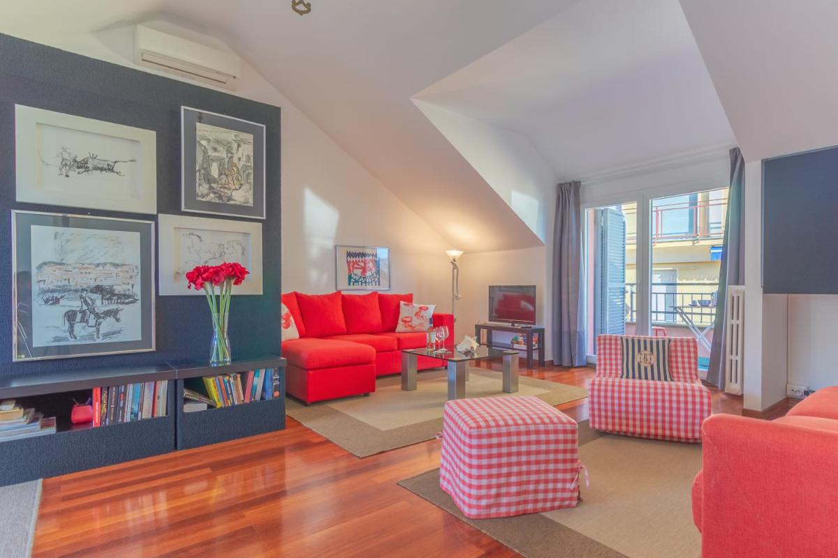 Attic by PortofinoHomes - Housity
