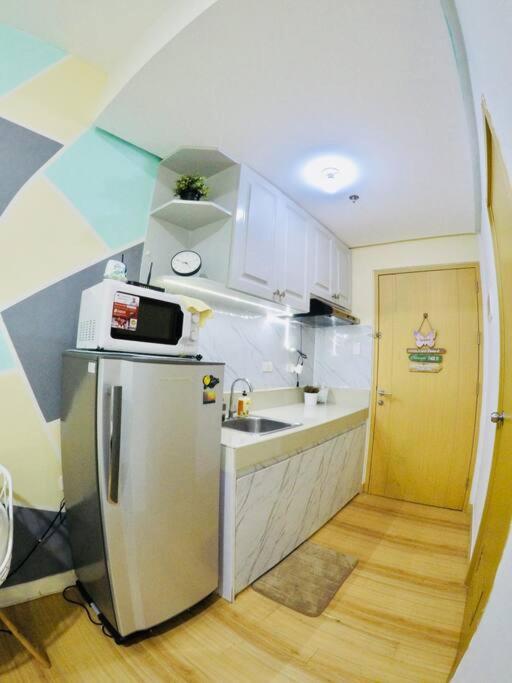 Victory Homestay , mins walk to malls - Housity