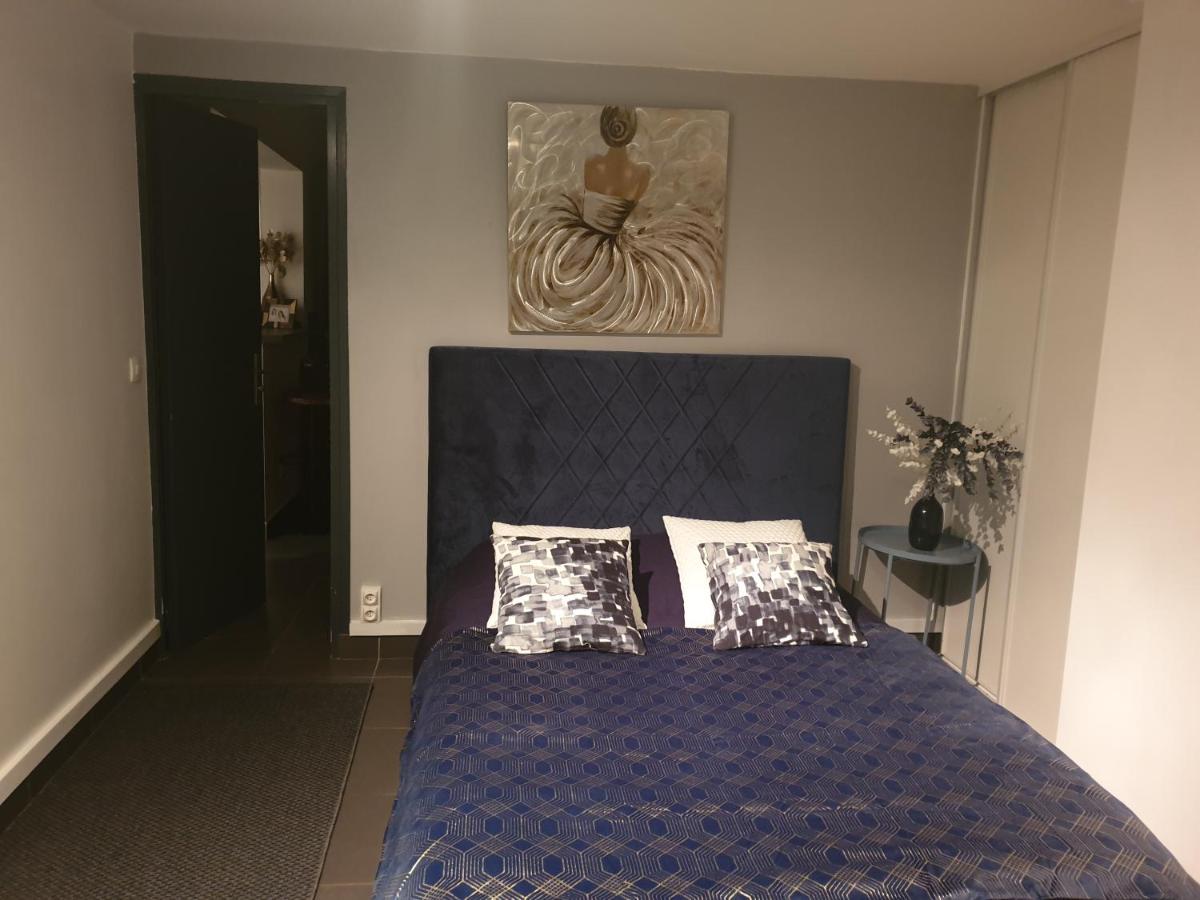Room in Guest room - Quiet independent room - Housity