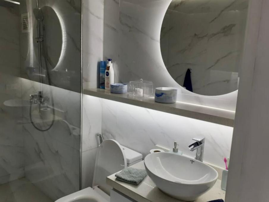 Confortable apartamento ejecutivo en la California - Housity