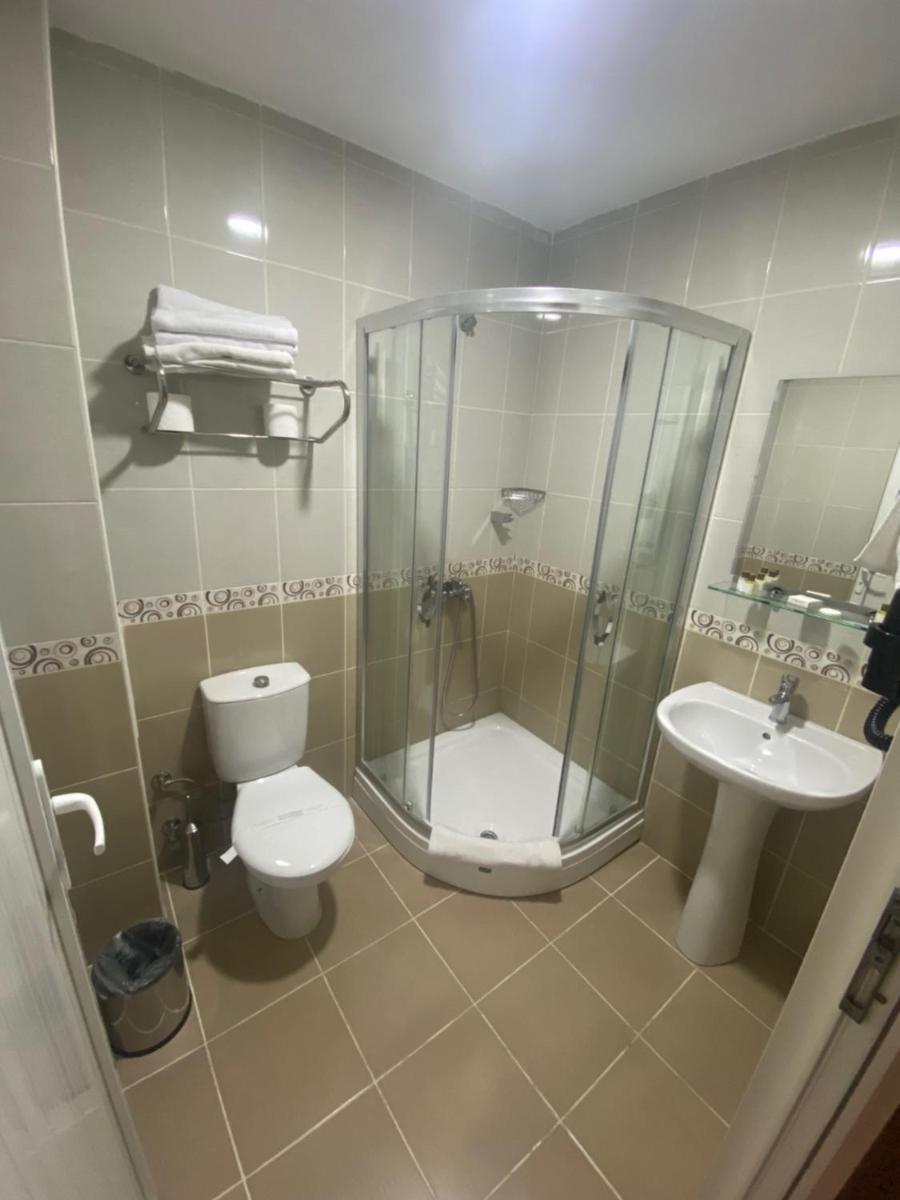 ERA PALACE HOTEL B BLOK - Housity