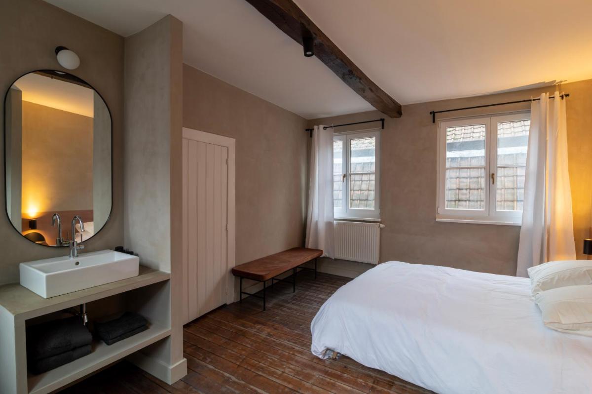 Lovely triplex in the heart of Le Sablon - Housity