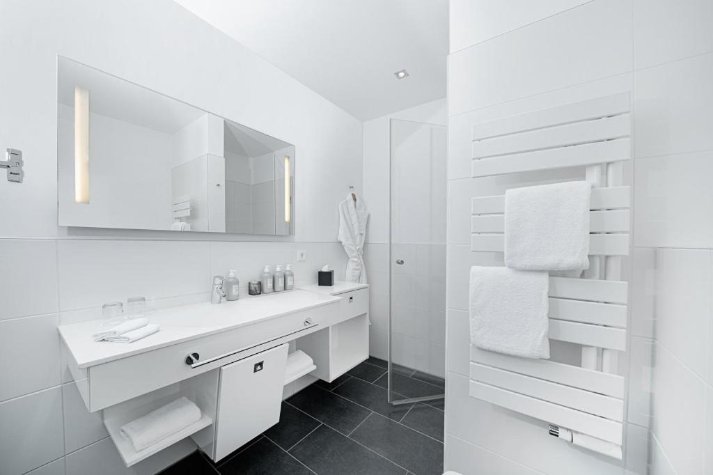Ein Badezimmer in der Unterkunft THE GRAND Ahrenshoop