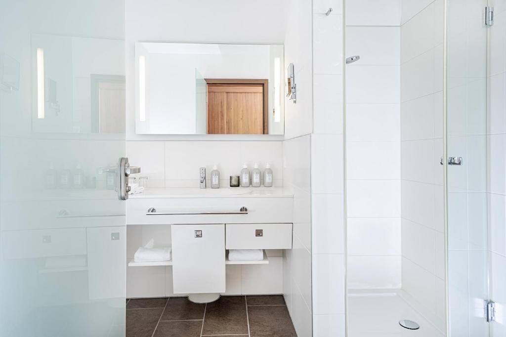 Ein Badezimmer in der Unterkunft THE GRAND Ahrenshoop