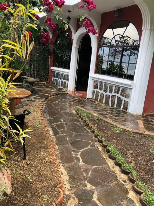Suitetrails - Casa Bella Vista - Luxury house with amazing lake view
