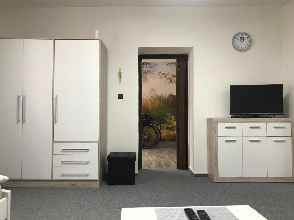 Cyklo-Moto apartmán - Housity