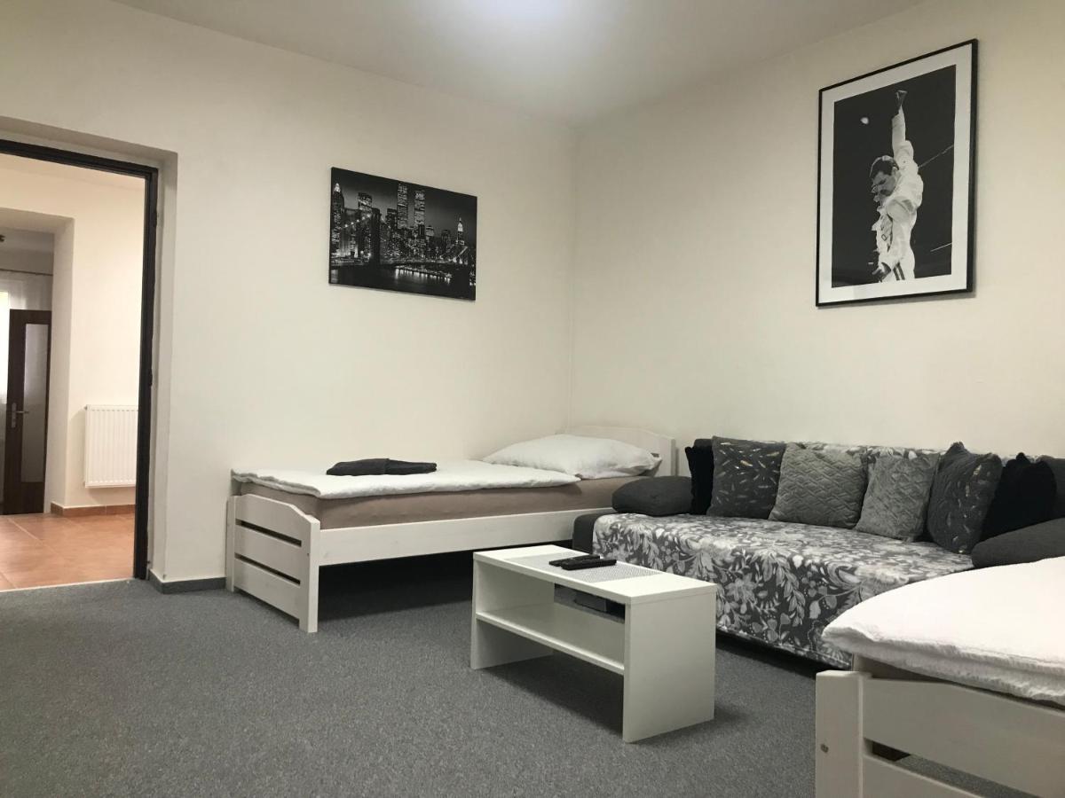 Suitetrails - Cyklo-Moto apartmán