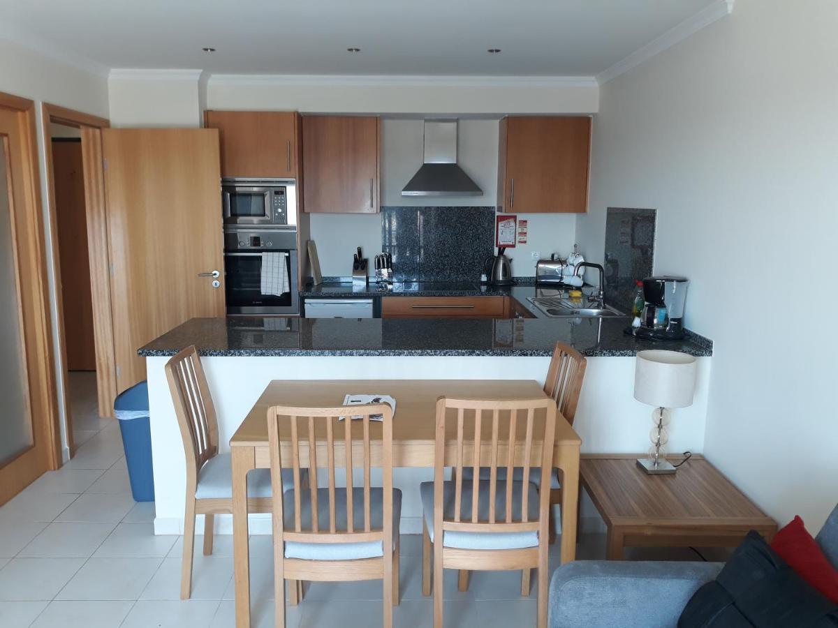 Remarkable 1-Bed Apartment in Olhos de Agua - Housity