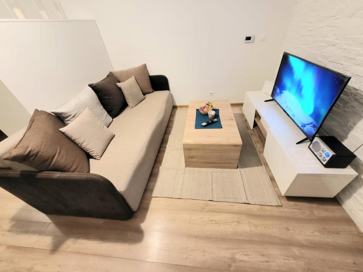 Veľký apartmán 3 - Housity