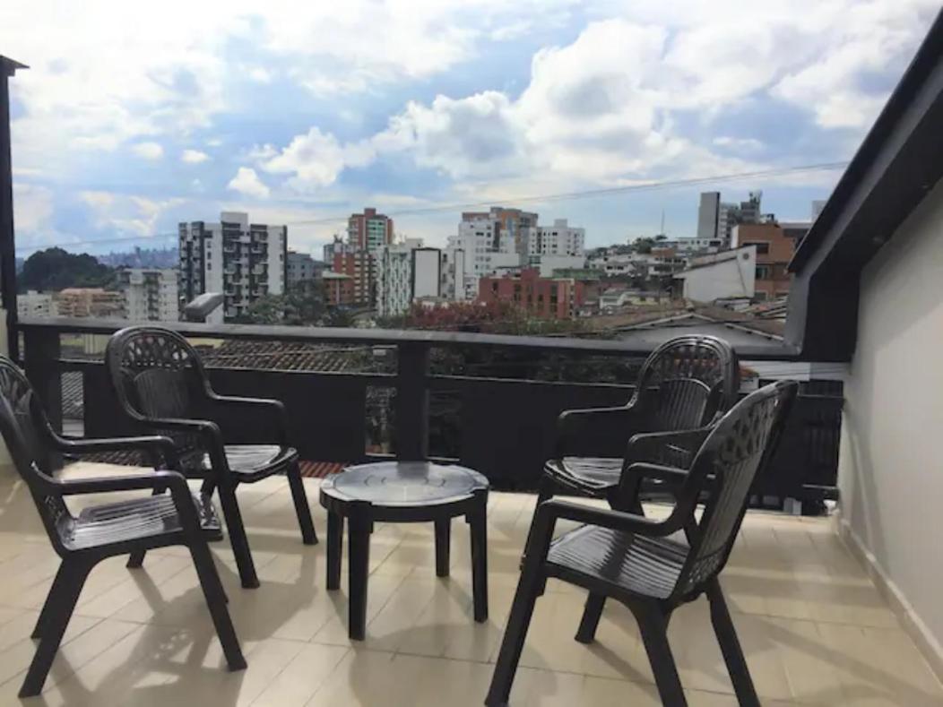 Casa Azul - Housity