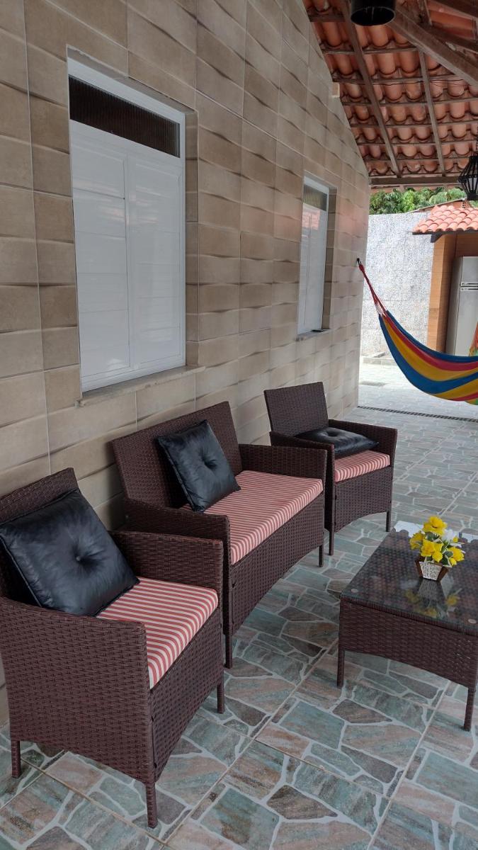 Casa com piscina em Ilha dos Frades - Housity