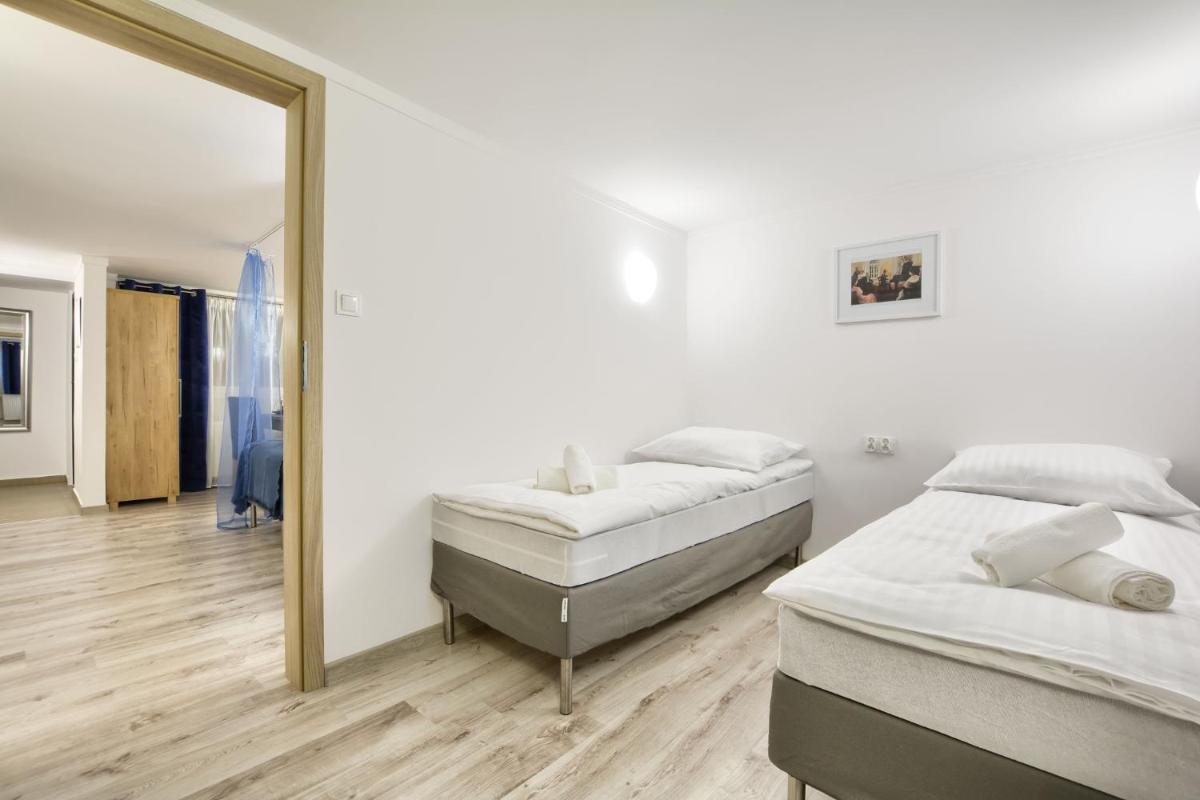 Apartament Niebieski - Housity